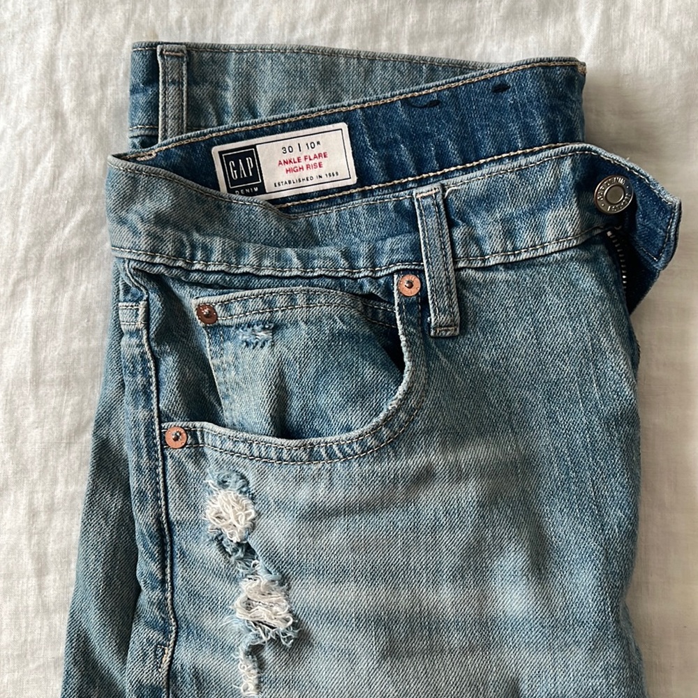 Gap high rise denim  30 10R